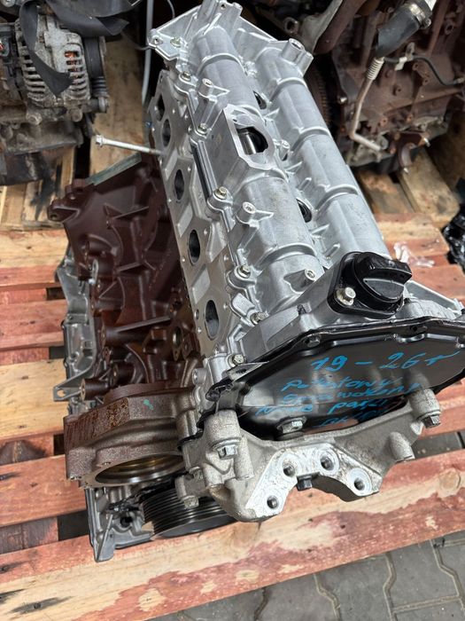 Sinik Ford Transit 2,0ecoblue 19-23r słupek z rozrządem jak nowy