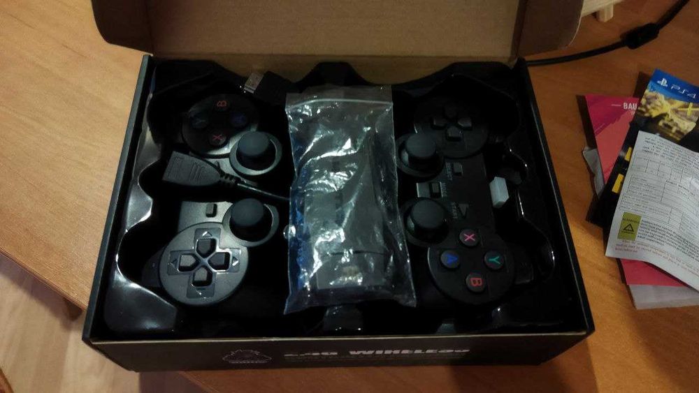 2.4g wireless controller gamepad