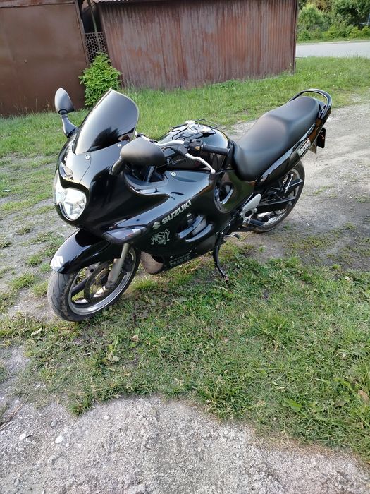 Suzuki GSX 750 F