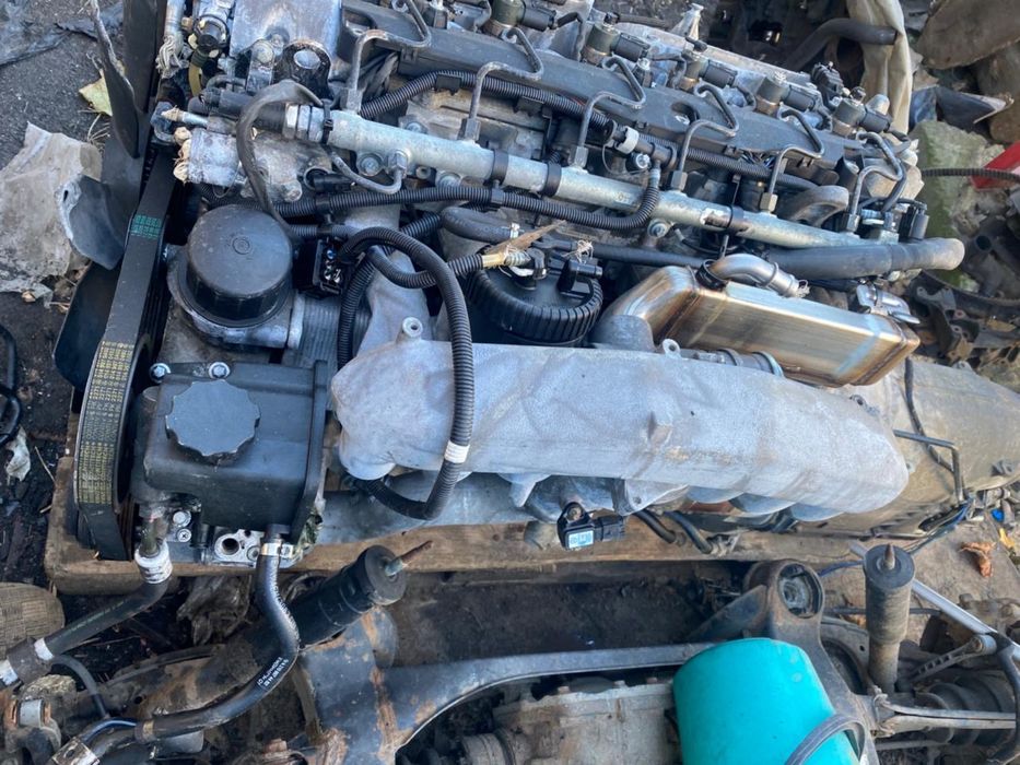 Двигун, коробка W210 3.2 дизель