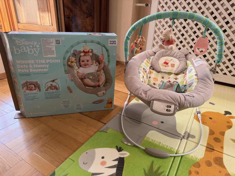Шезлонг Bright Starts Winnie The Pooh Dots & Hunny Pots