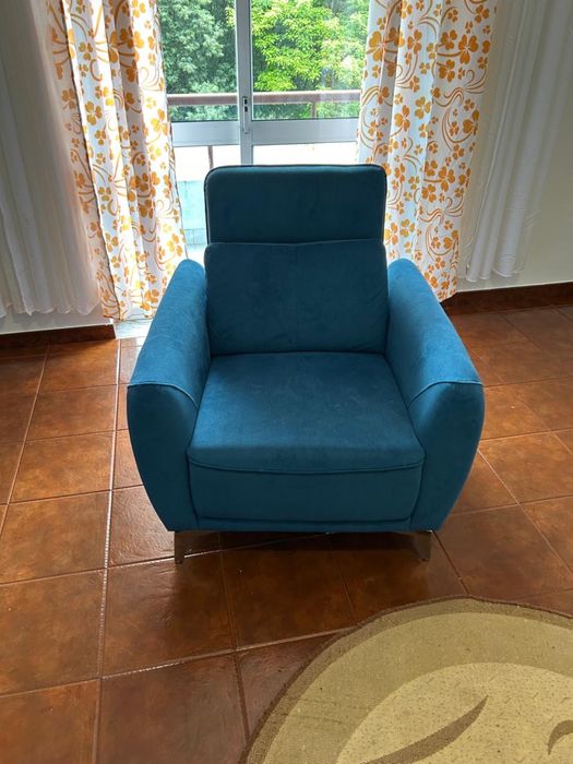 Conjunto Sofá e Poltrona, 3L + 1L