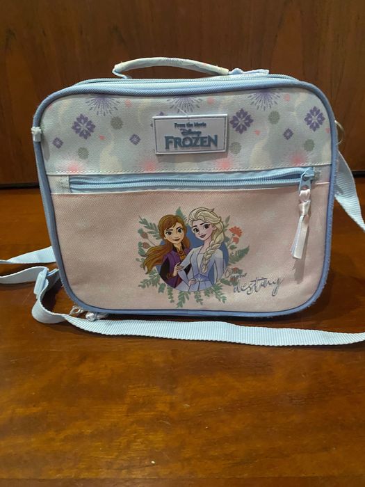 Mochila , Lancheira e Guarda Chuva Frozen Qualidade