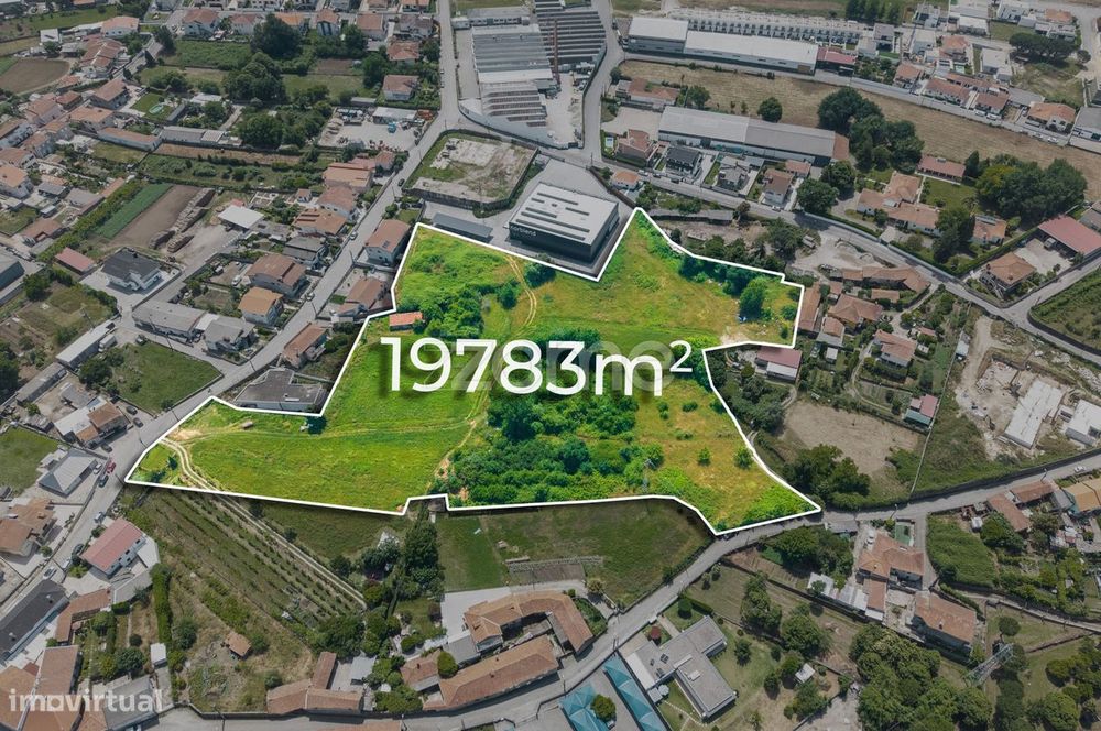 Terreno com viabilidade de construção, Vila das Aves