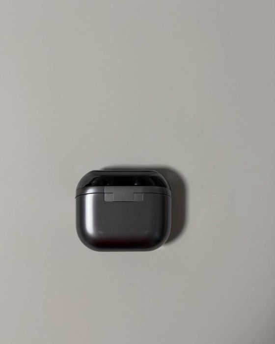 Samsung Galaxy Buds 3 Pro Silver, повний комплект, гарний стан