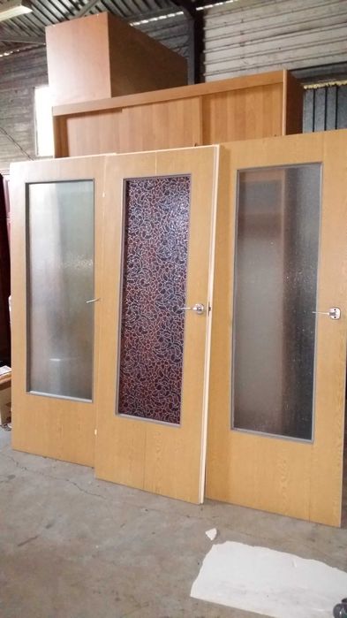 Drzwi z zamkiem i klamką - prawe "70"