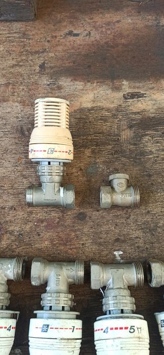 Термоголовка,краны, комплект