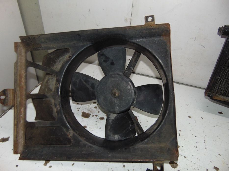 VW Parati radiador/Termoventilador " usado em bom estado