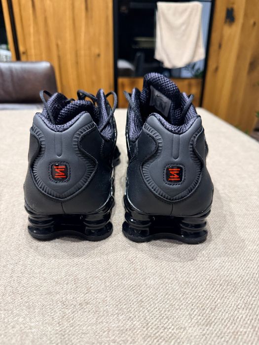 Nike shox кросівки для міста розмір 44 в ідеальному стані