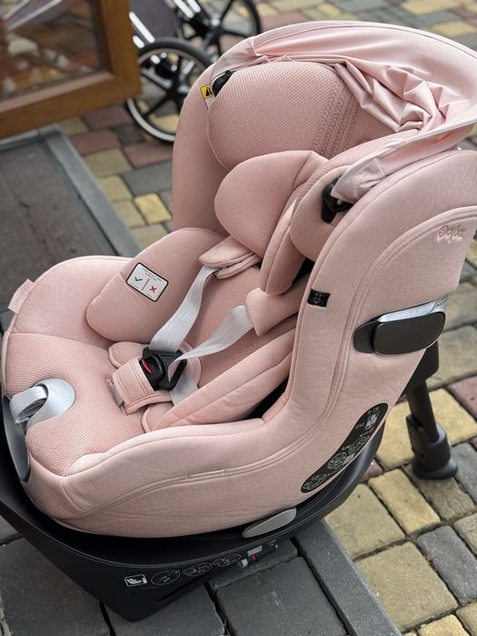 Автокрісло Cybex Sirona T(plus) i-Size з капюшоном