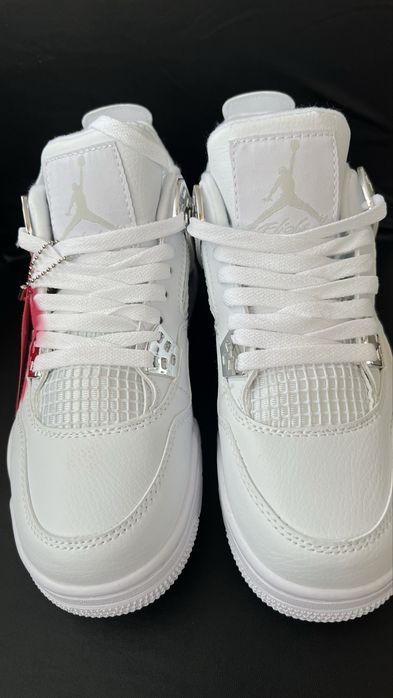 Jordan 4 retro