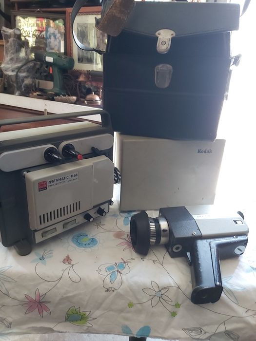 Máquina de projetar e de filmar