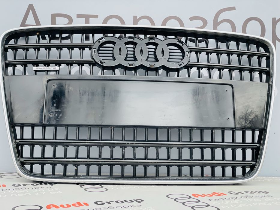 Центральна Решітка Бамперу S Line Audi Q7 4L Розборка Ауді Шрот