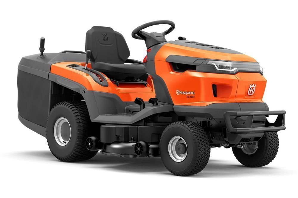 Traktor ogrodowy Husqvarna TC 220T – 108 cm, hydrostat, kosz, tempomat, silnik 708 cm³ Raty 0%