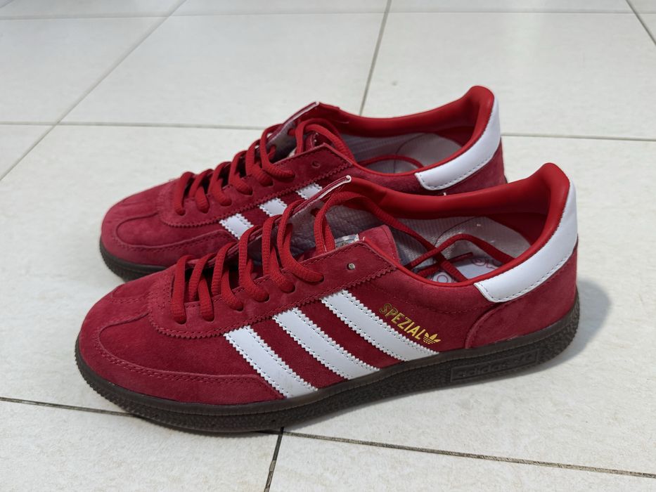 Кросівки червоні Adidas. 26 см устілка.