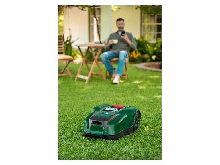 Corta Relvas robótico inteligente Parkside 20 V
