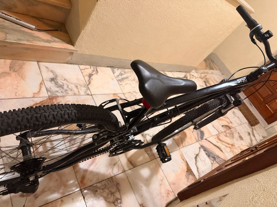 Bicicleta de montanha rockrider muito boa