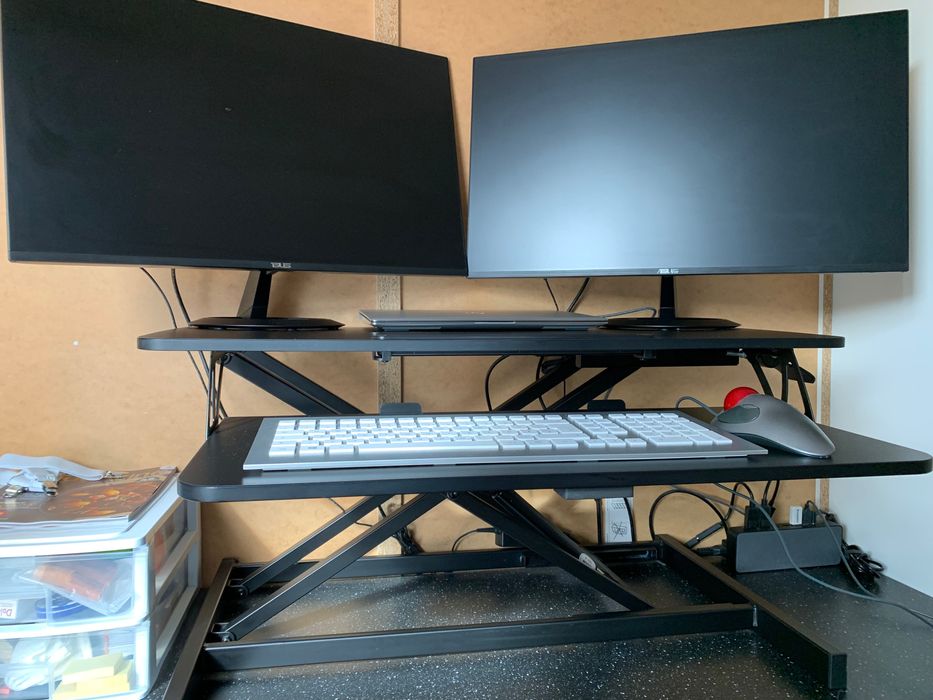 Conversor de mesa ergonómica para trabalhar com altura ajustável