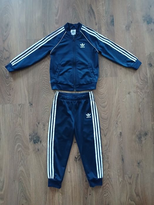 Dres dziecięcy Adidas Originals granatowy r.104