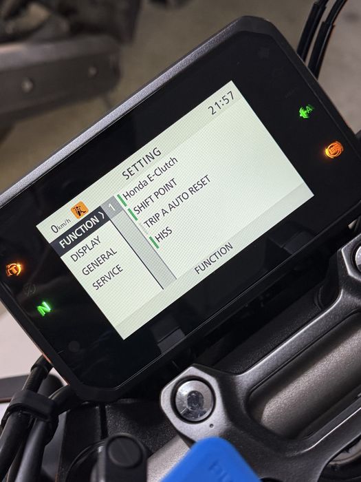 Honda CB650R E-Clutch