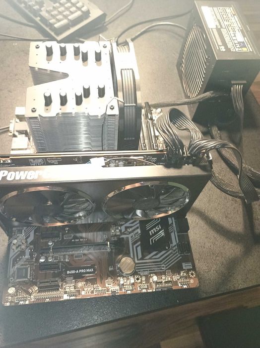 MSI B450-A PRO MAX, Ryzen R5 3600, Fortis 3, 16GB DDR4 3200, BeQuiet 600W