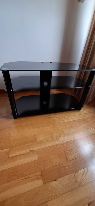 Móvel de televisão em  vidro preto
