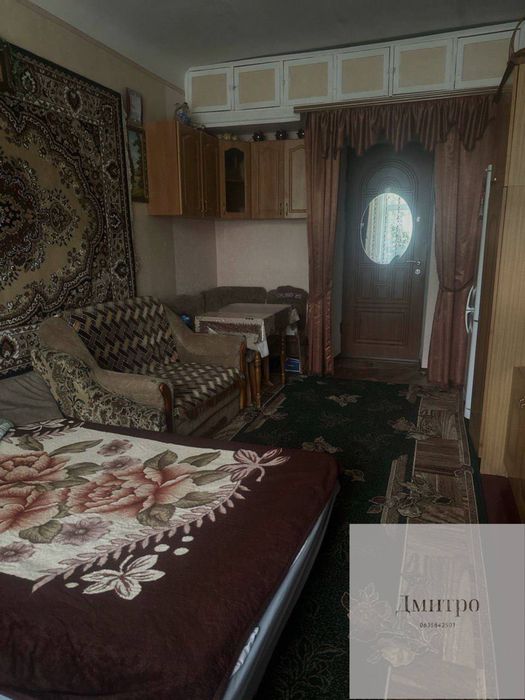 Продам кімнату в гуртожитку Соломʼянський району,вул.В.Чумака