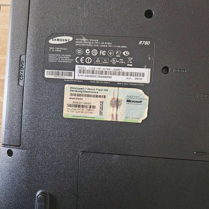 Laptop Samsung R780