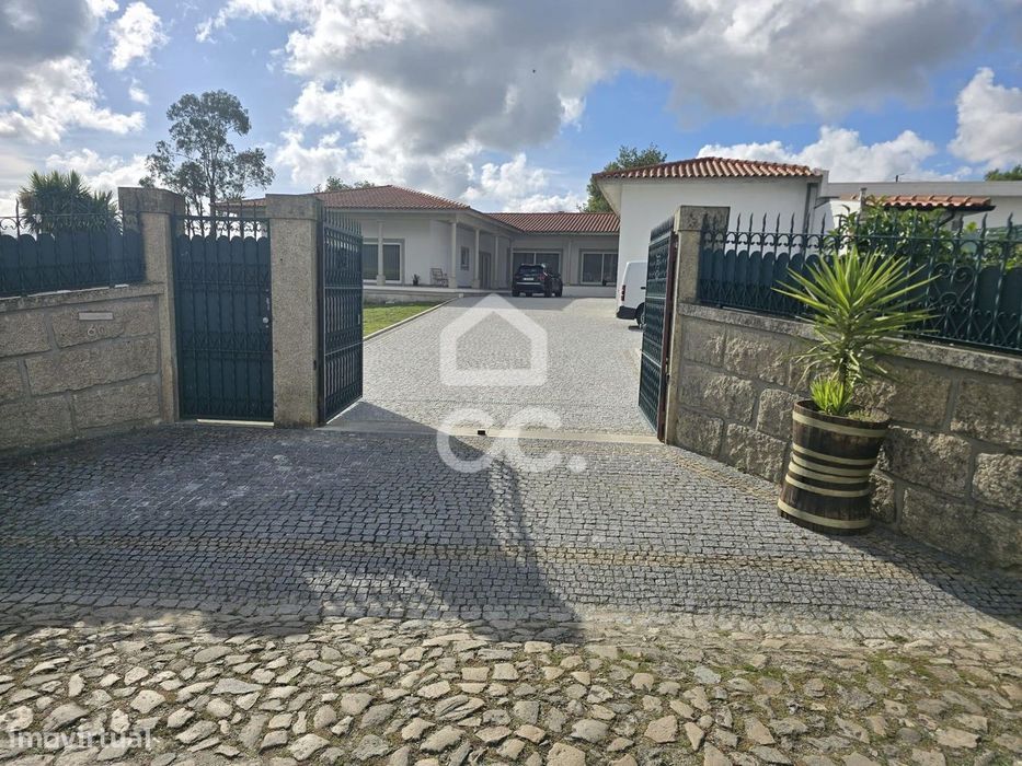 Moradia V4 em Lama - Santo Tirso
