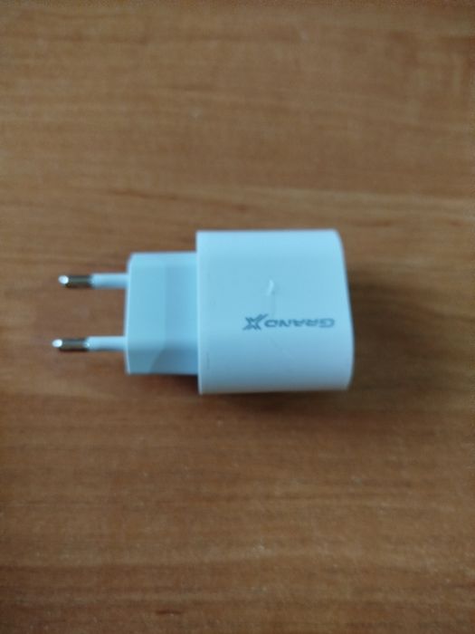 Бистра зарядка для Айфона