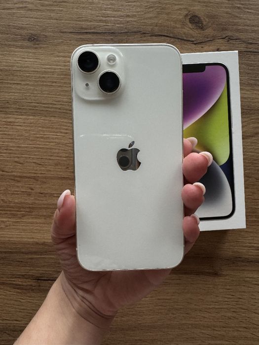 iPhone 14 з рідною коробкою