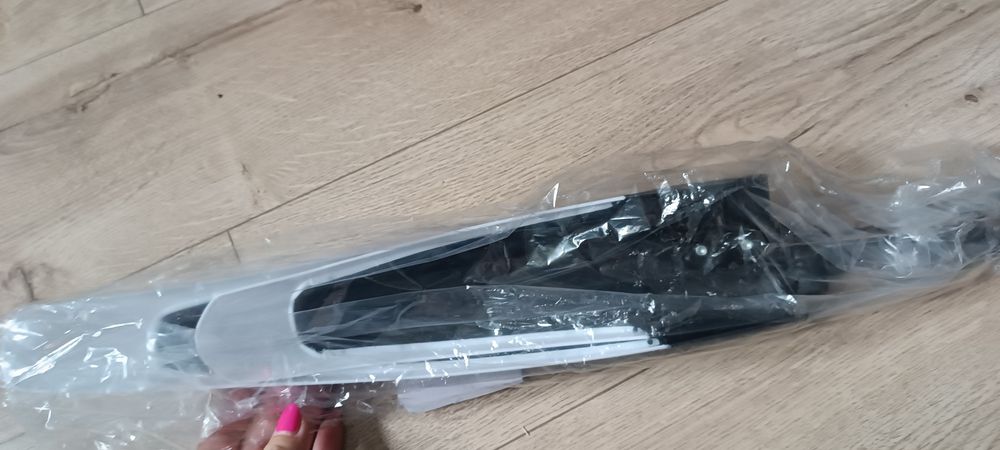 Błotniki rowerowe, czarno białe, nowe.