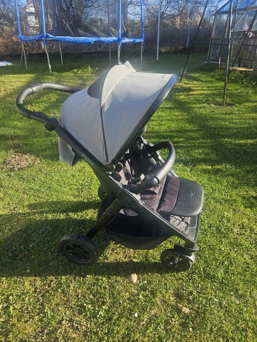 Spacerówka stan dobry