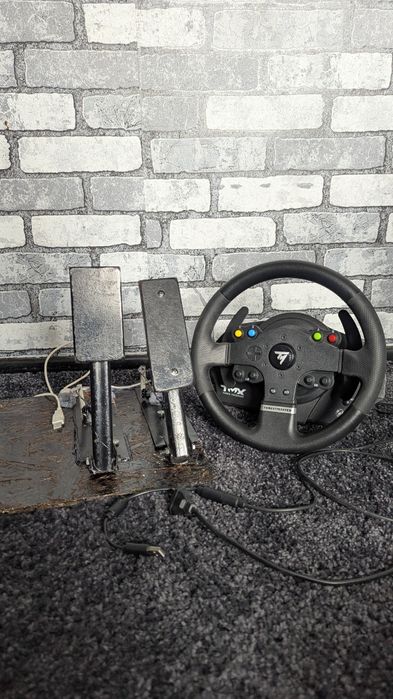 Ігровий руль Thrustmaster tmx 900°