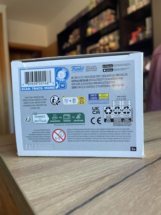 Funko Pop Shadow the hedgehog