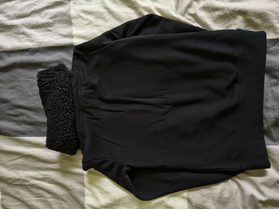 Bluza ze stójką z futerka