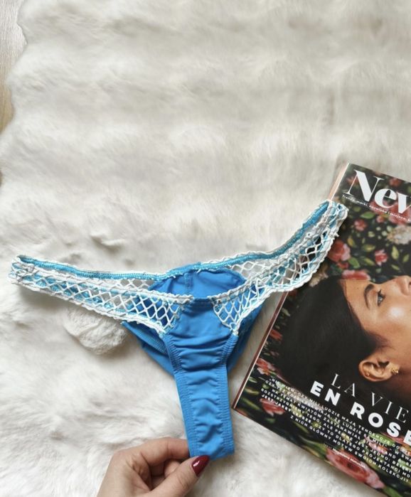 Stringi męskie z siateczka niebieskie