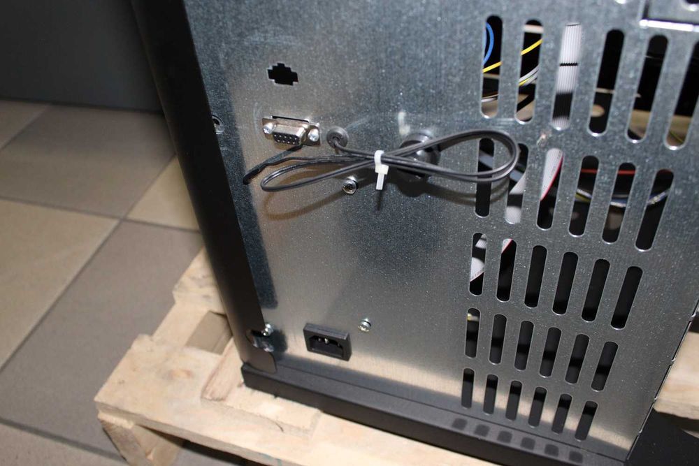 Piec nadmuchowy powietrzny na pellet Eva Calor Giada 9kW