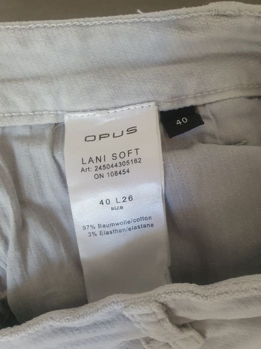 Opus - Jeansy aksamitne - model Lani