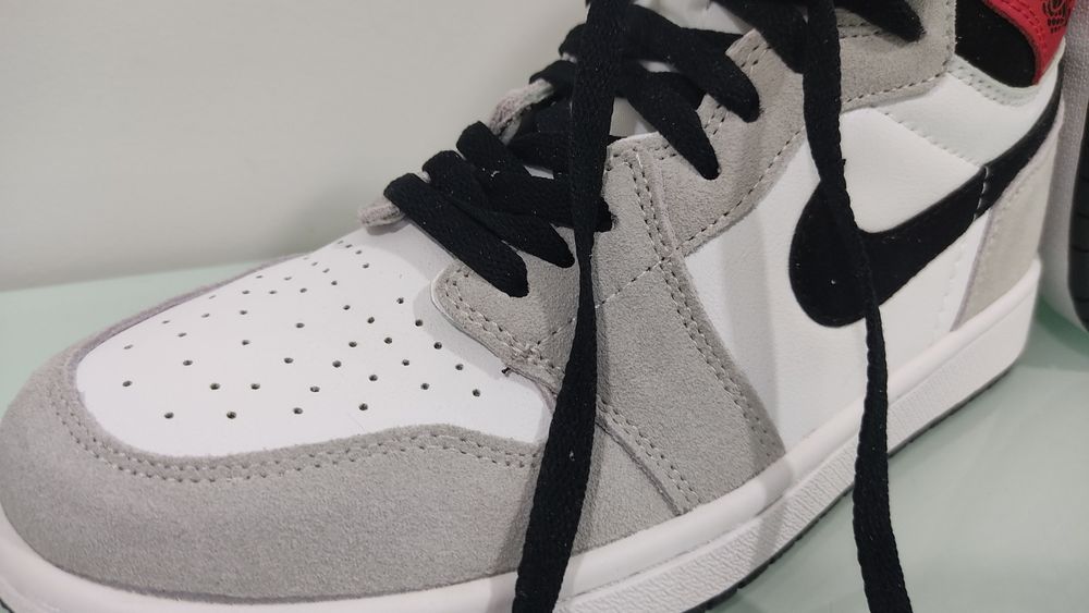 Nike Air Jordan 1 light smoke grey high (NOVAS)