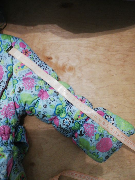 Куртка и штаны берюзовый с темнобордовыми штанами