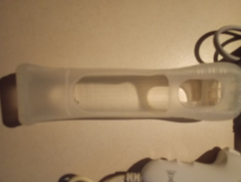 Cabos + nunchuck Nintendo wii troco por jogos