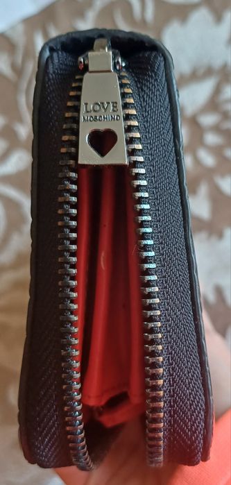 Гаманець лаковий  LOVE MOSCHINO
