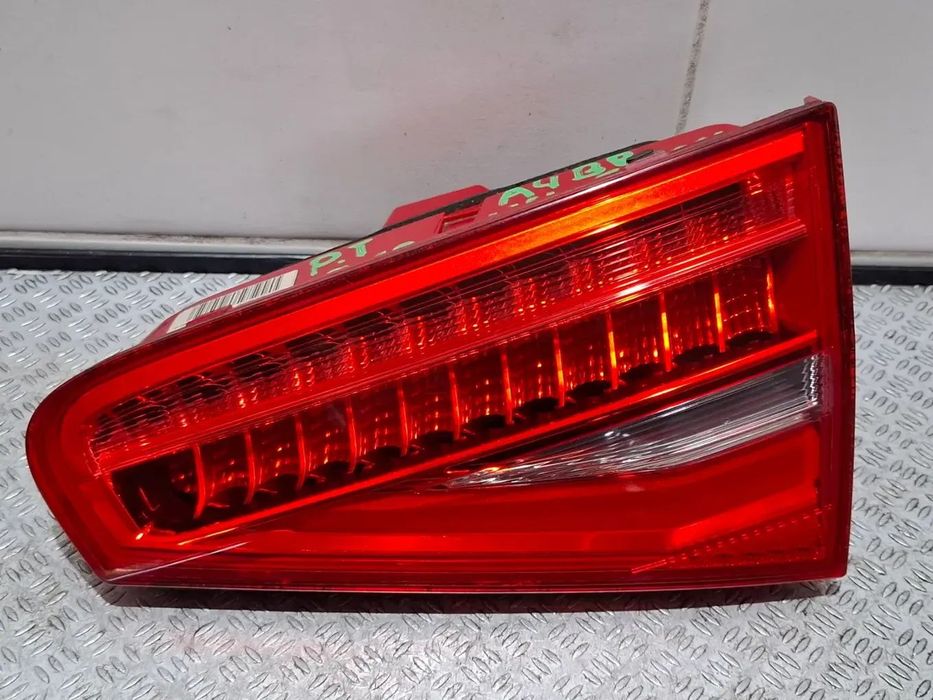 Lampa led w kalpe bagażnika prawy tył Audi A4 B8 lift S-Line sedan 2013 rok nr 8K5945094AC