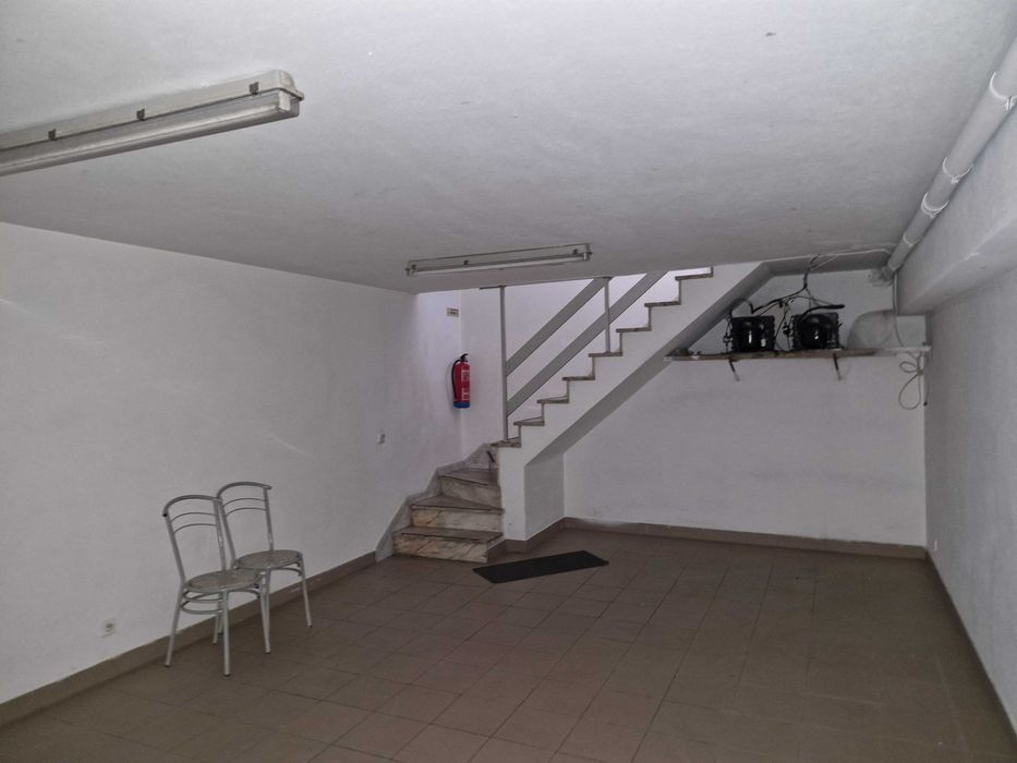 ARRENDA-SE Café Snack Bar