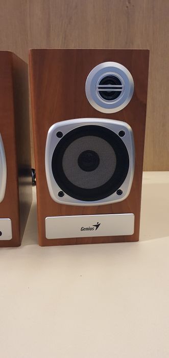 Głośniki Hi fi Genius ze wzmacniaczem.