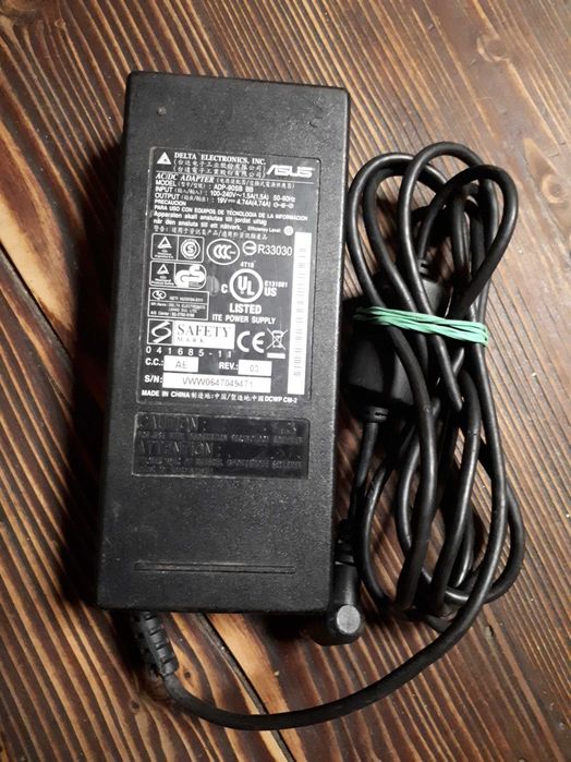 Asus 19V 4.74A 90W zasilacz oryginał