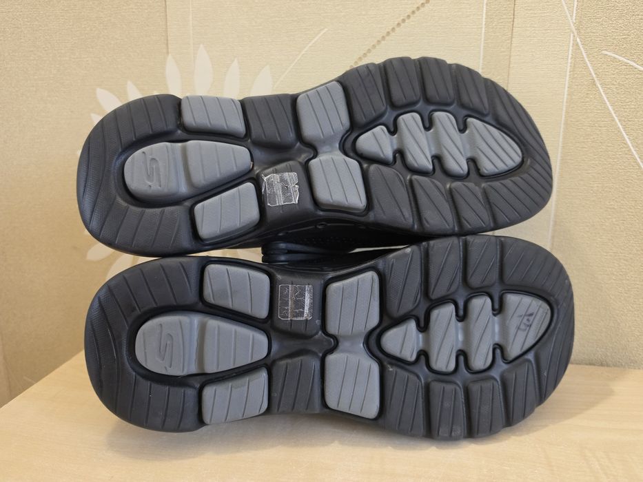 Чоловічі сабо шльопанці Skechers оригінал розмір 12 на 46