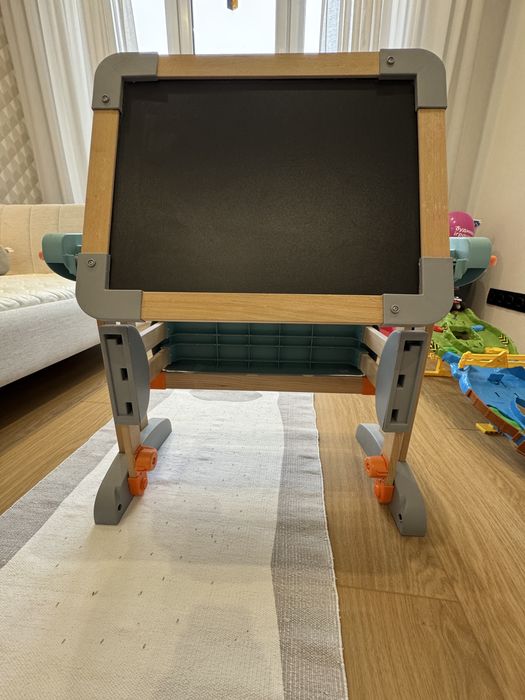 Набір для творчості Smoby стіл дитячий 3в1, парта-мольбертом розкладна