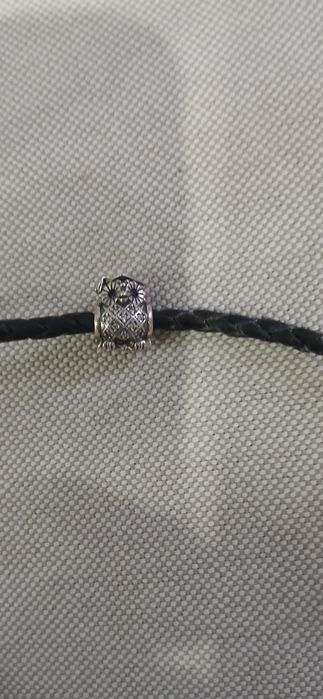 Fio PANDORA com 7 pendentes